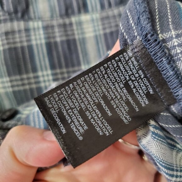 The North Face Berkeley Boyfriend Plaid Button Up Shirt S Hiking Outdoor Cabin - Picture 7 of 9